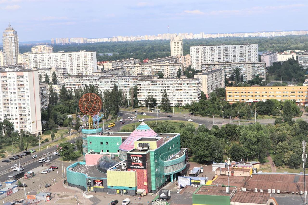 Элитные Апартаменты В Новом Доме На Оболони Kiev Esterno foto